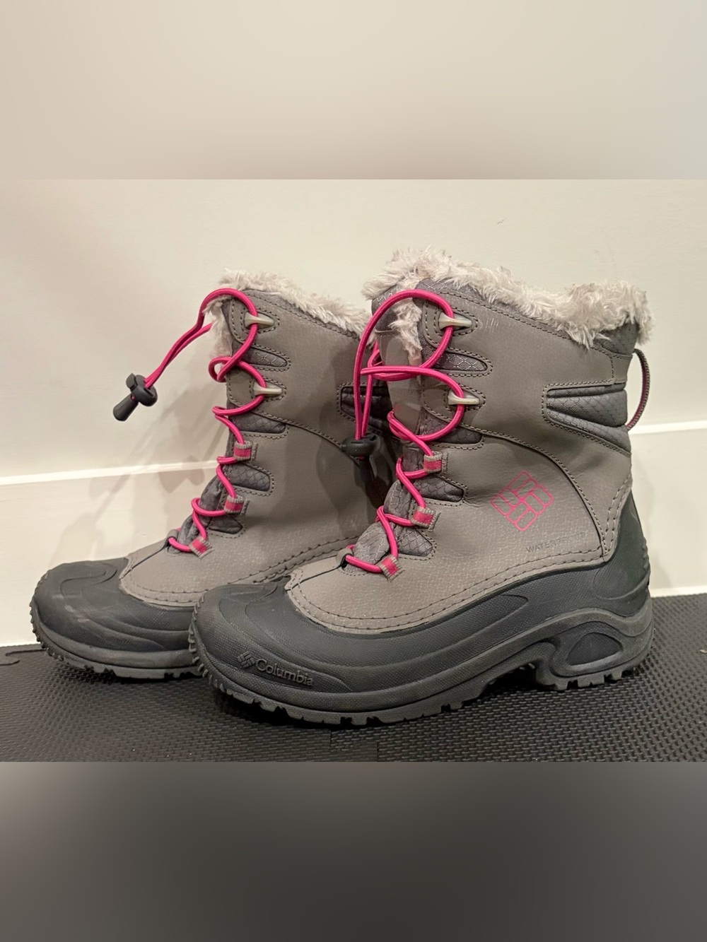 Columbia Kids Gray and Pink Insulated Lace-Up Snow Boots
